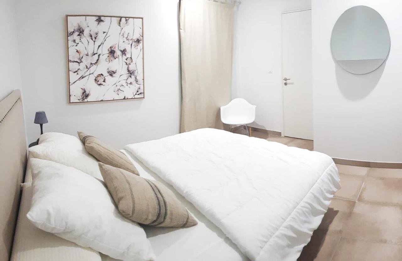Le Nid Discret Avec Balcon Et Parking Prive Gratuit Appartement Sarlat-la-Canéda Buitenkant foto